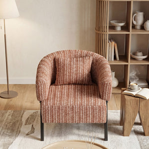 Claiks Avelyn Curved Lounge Chair