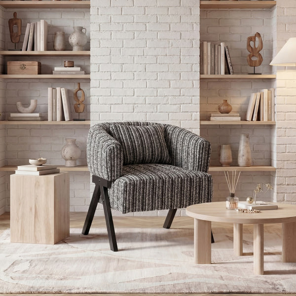 Claiks Avelyn Curved Lounge Chair